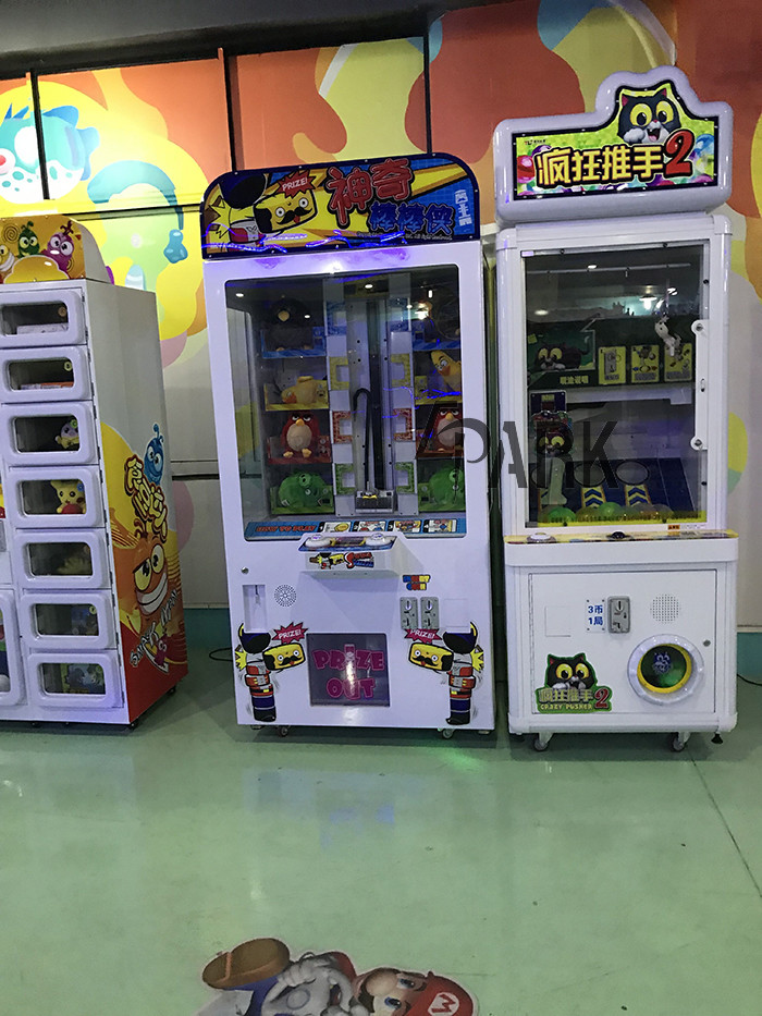 Crazy Speed Driver Racing Game Machine 220V Easy To Maintain