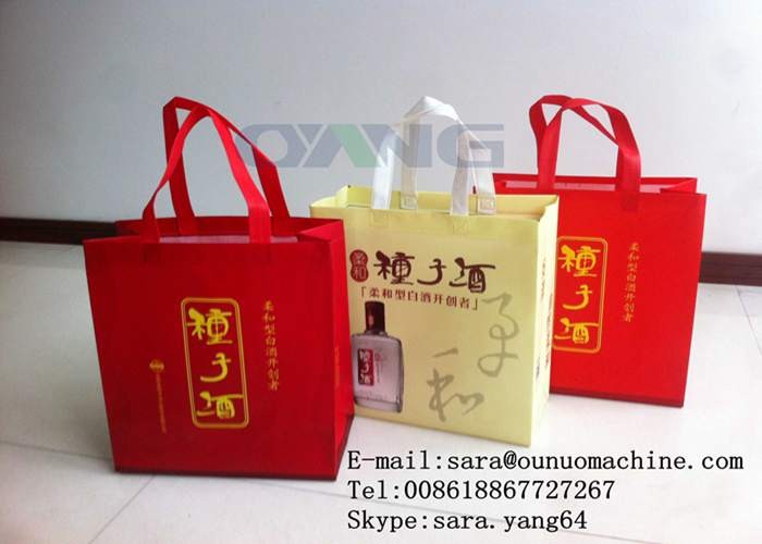 PLC Control 28 Kw High Speed Non Woven Box Bag Making Machine With Handle Attached