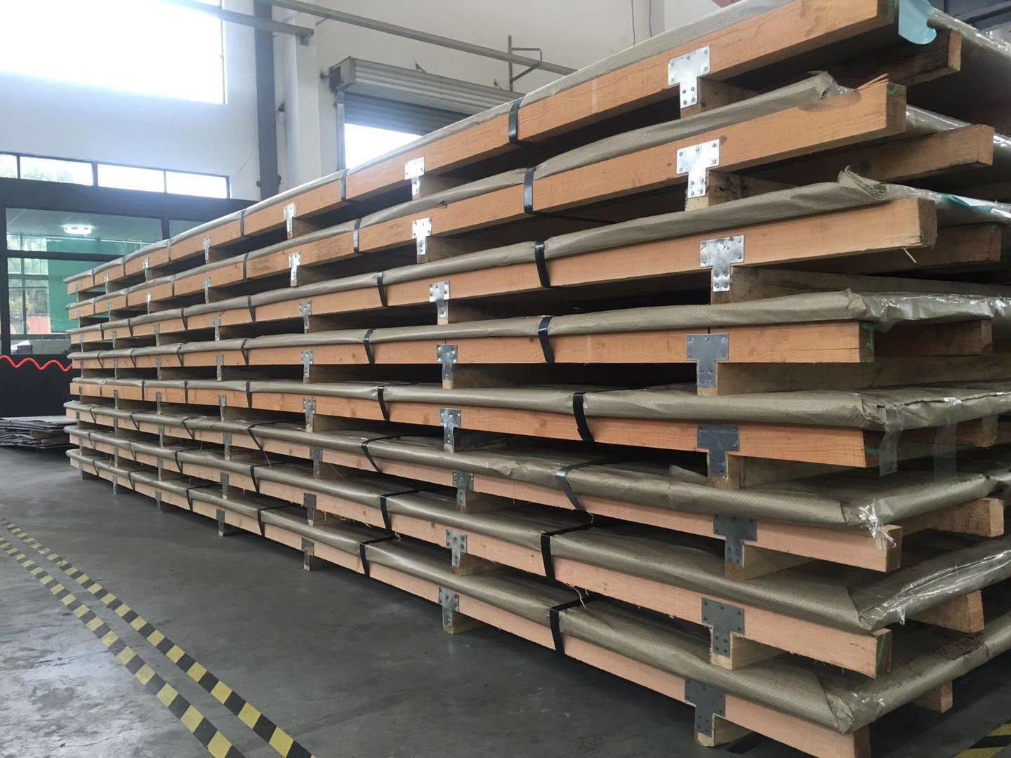 16 Gauge 1.5mm NO 4 Brushed 304 2b Rolled Stainless Steel Sheets