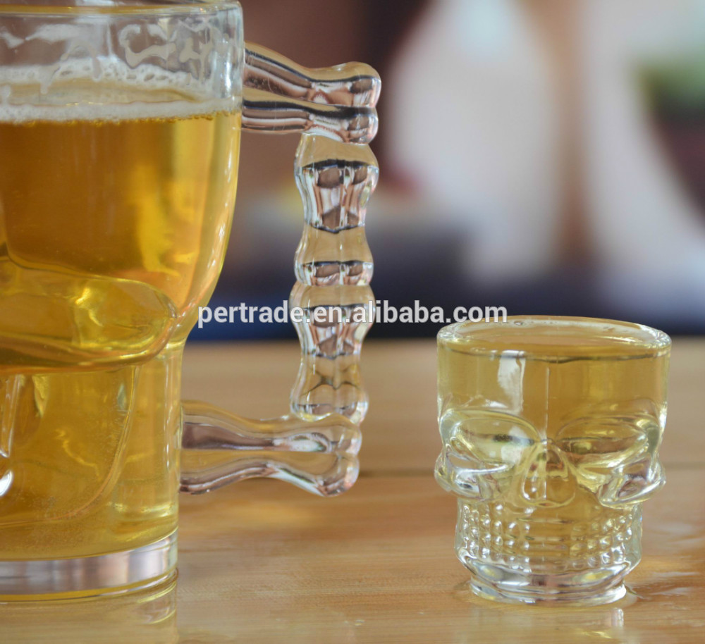 Machine Made Embossed Skull 1.5 Oz Shot Glasses