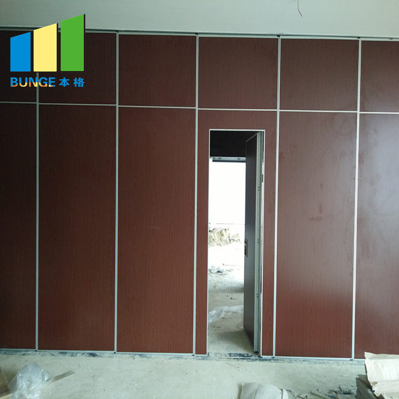 Meeting Room Folding Partition Walls With Pass Through Door Access