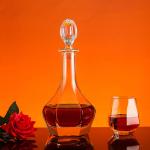 Sophisticated Super Flint Glass Frozen Gin Whisky Liquor Glass Bottles with Cork