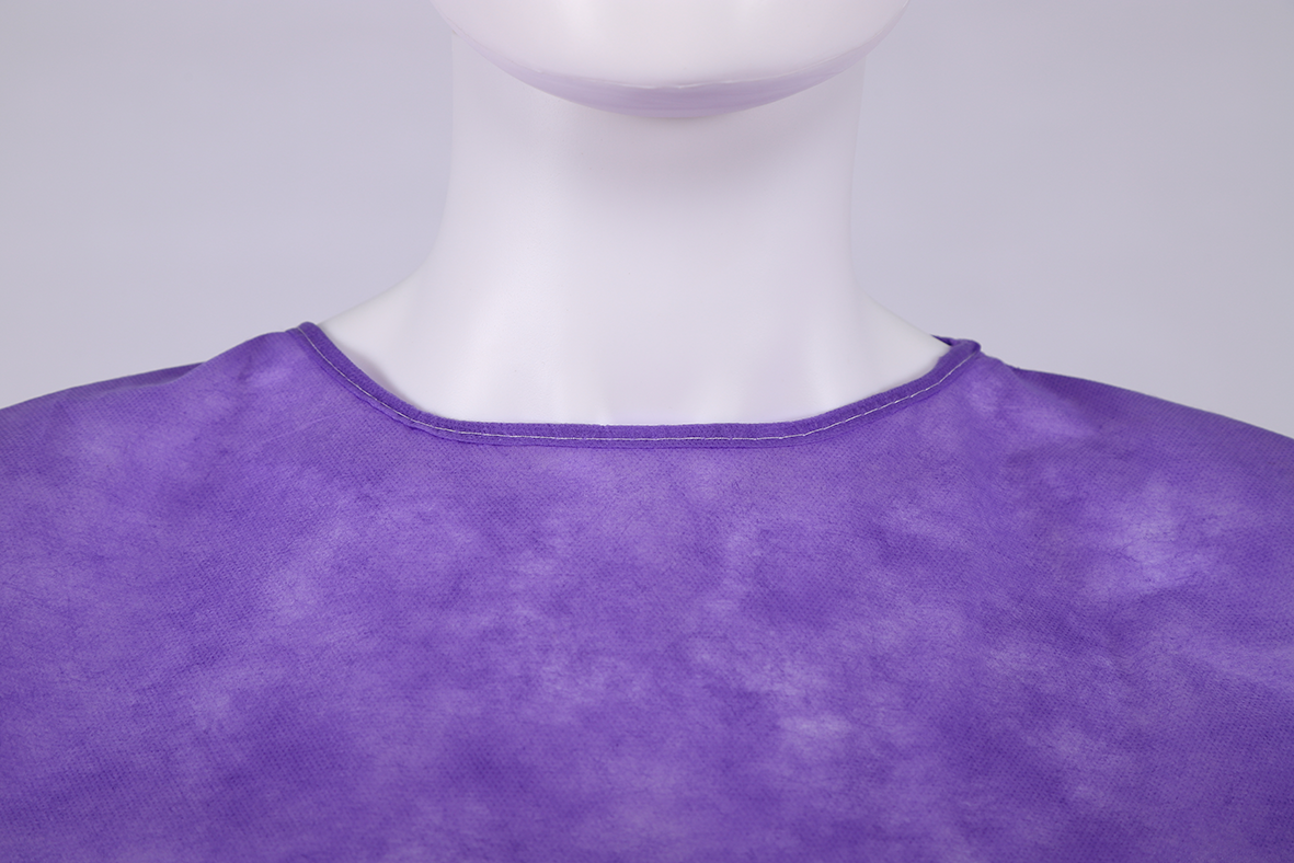 Round Neck Disposable Reinforced Surgical Gown Fluid Resistant Purple Isolation Gown