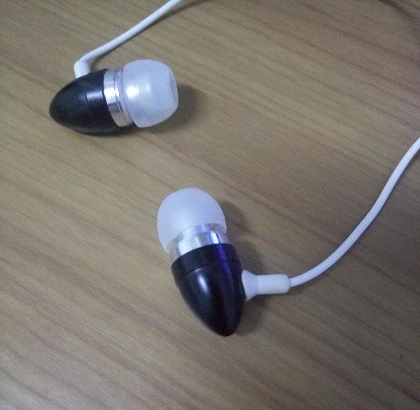 Metal earphone Aluminum ear-lap in-ear earphones bullet earbuds mobile phone