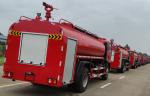 118KW 4x2 Fire Department Vehicles , Fire Truck Fire Engine 9000L Water Tank
