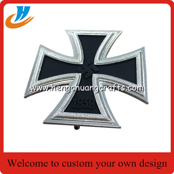 OEM Die casting Silver War for sale Metal War gold custom Medal Badge