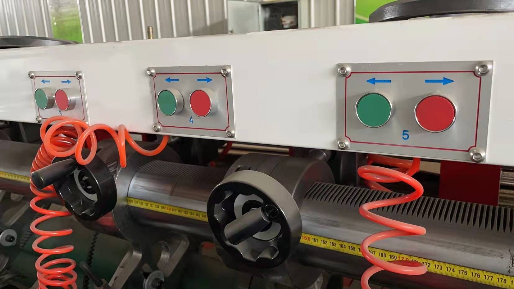 7KW Electric Carton Slitter Scorer Machine 5 Knives 8 Lines
