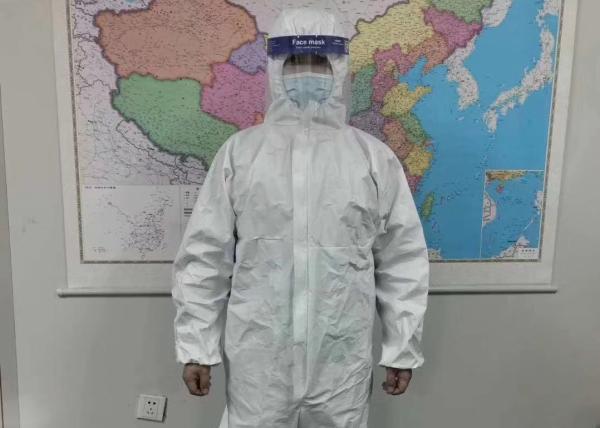 Chemical Resistant Medical Scrub Suits Safety Protective Clothing Microporous