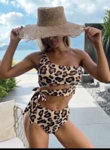 Wholesale Red Striped Plus Swimwear Waterproof Ladies One Piece Swimsuit Sexy Womens from china suppliers