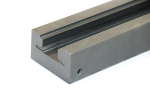 Wholesale STRAIGHT RUNNING CHAIN TRACKS CHAIN RAIL PLASTIC CHAIN TRACKS from china suppliers