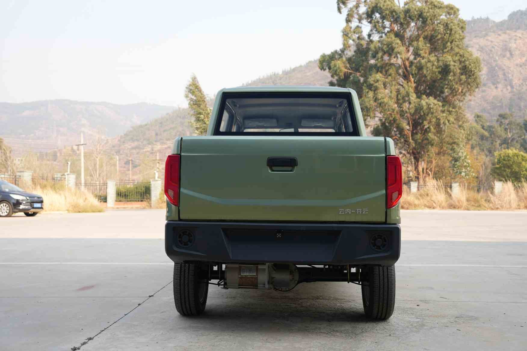 Distributor New Passenger Electric Mining Truck With 2495 Wheelbase Pickup From China