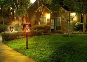 Wholesale Outdoor Waterproof Garden Pathway Solar Torch Light 1500mAh Battery Type from china suppliers