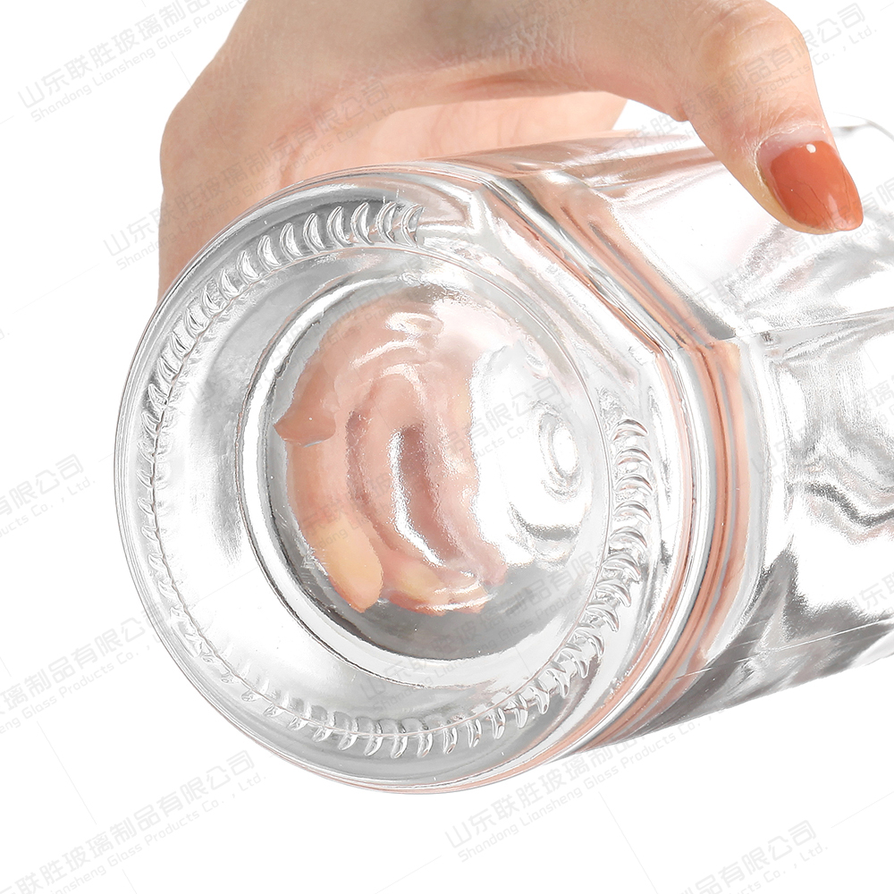 Whisky Vodka Gin Spirits Tequila Glass Bottle with Customized Design and Glass Material