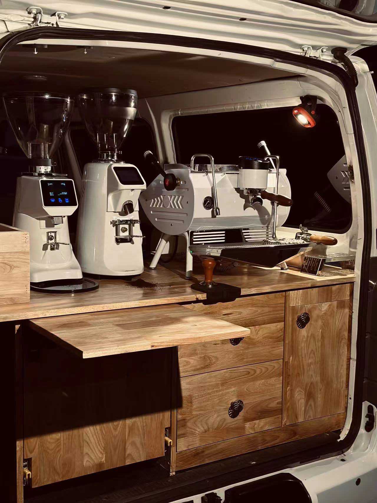 530*560*450mm Dimensions Durable Semi-Automatic Dual Boiler Espresso Pod Coffee Maker