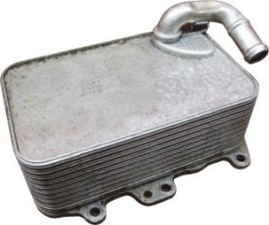 Wholesale High Performance VW Oil Cooler Replacement 059117021R For VW Touareg 3L from china suppliers
