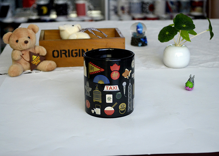 Popular Black Reactive Color Changing Ceramic Mug , Lovely Magic Heat Mug