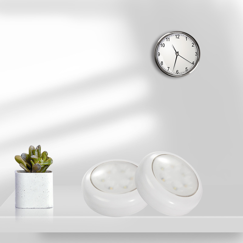 55 LUMENS Remote Control Under Cabinet Light