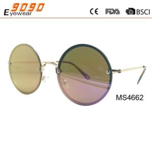 Wholesale 2017 new fashion sunglasses with metal frame,suitable for men and women from china suppliers