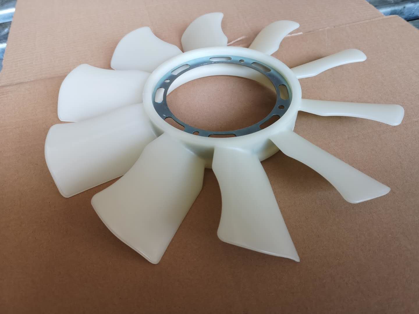4HG1 4HF1 Fan Blade ISUZU NPR Parts 430-10 8971408541 Well Cooling Effect And Strong Plastic