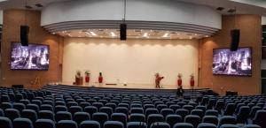Wholesale 1200nits SMD2121 Indoor Led Advertising Screen 130W/M2 1920Hz 3840Hz from china suppliers