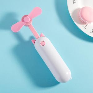 Wholesale Plastic Material Mini Size Air Cooler Rechargeable Battery Powered Fan from china suppliers