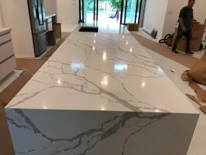 Wholesale 125&quot;×65&quot; Polished Quartz Stone Countertops For Home Decoration from china suppliers