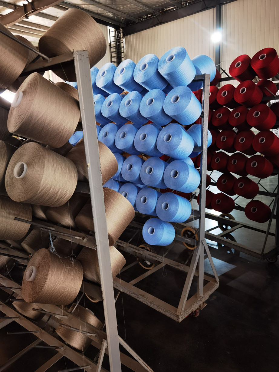 20S/2 20S/3 5000m Polyester Thread 800 Colors For Sewing Machine
