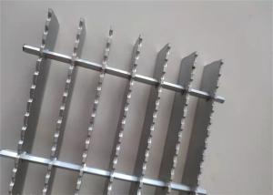 Wholesale Walkways Metal T6061 Material Serrated Aluminum Grating Anti Slip Construction from china suppliers