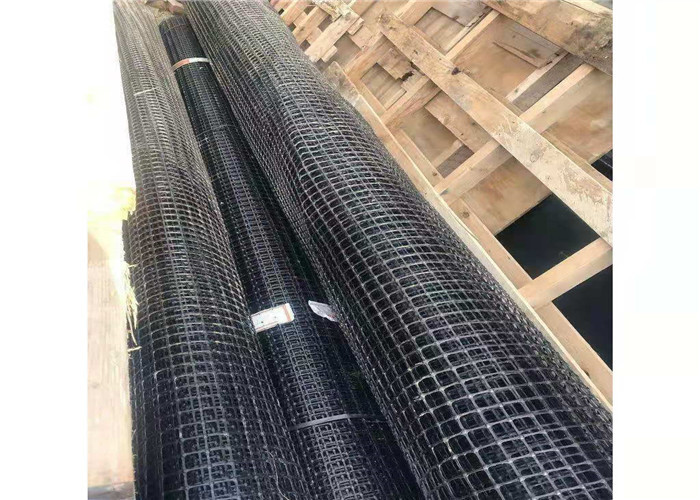 Width 5.9m 30KN Polyethylene Plastic Mesh For Garden