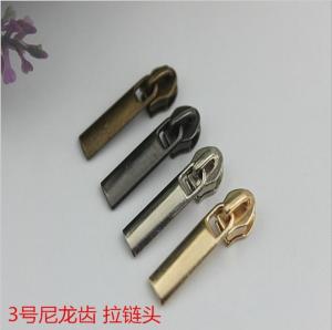 Wholesale Factory direct sale zinc alloy nylon zipper teeth 3# handbag gold zipper puller design from china suppliers