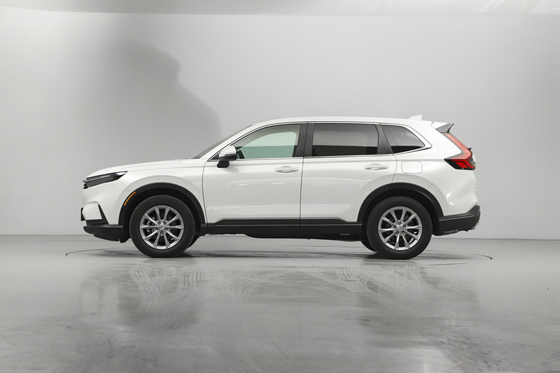 2023 High Speed CVT 1.5L 2.0L SUV Car with ABS and Front 4 Rear 4 Radar in Market