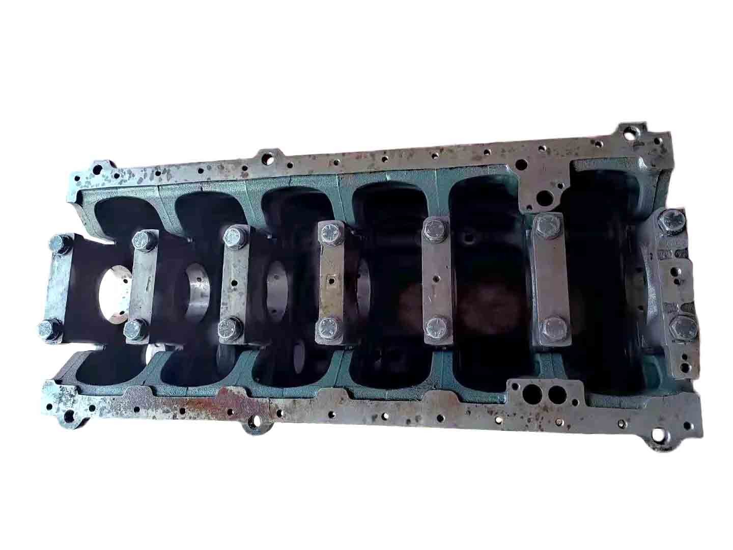 Daewoo D1146 DE08 Excavator Cylinder Block