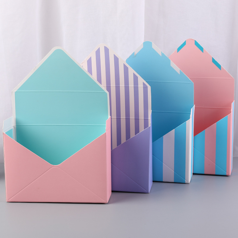 Recycled Materials Square Luxury Valentine's Day Flower Gift Packaging Shopping Paper Box