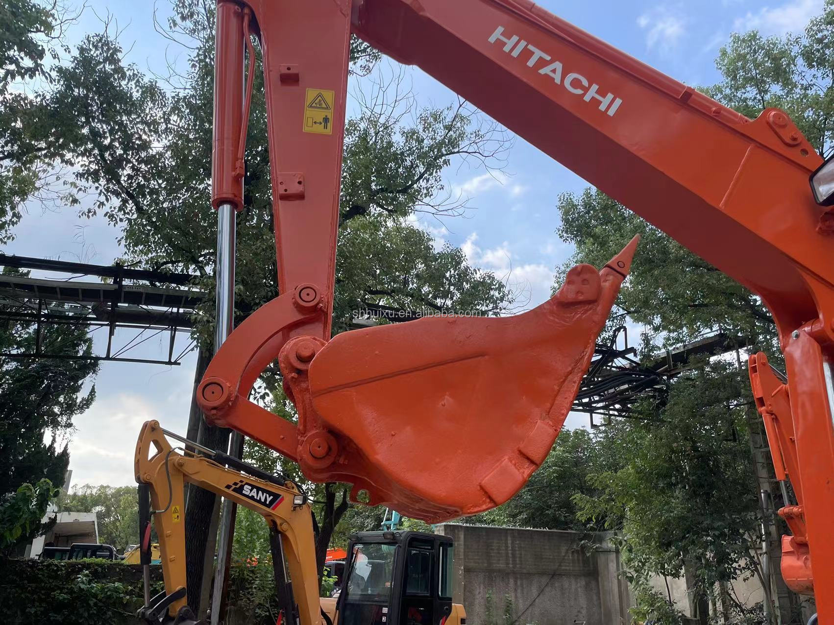 Original Used Hitachi Excavator Zx60 Hitachi Zx70 Zx75 Mini Excavator