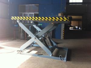 Wholesale Hydraulic Dock Lift, Loading Bay Scissor Lift With Anti Skid Plate And Toe Guard At Four Sides from china suppliers