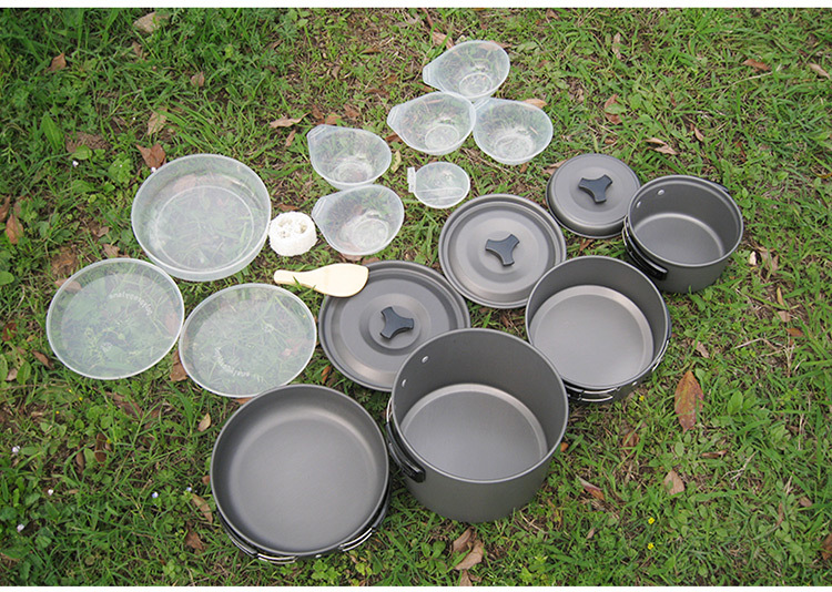 Modern Design Style Picnic Camping Cooking Set With Aluminum Handle