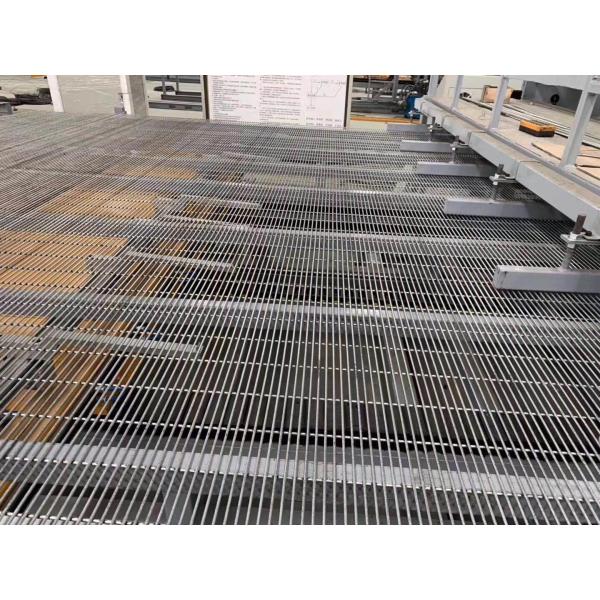 Automatically 380V Wire Mesh Welder Weld Firmly Safety