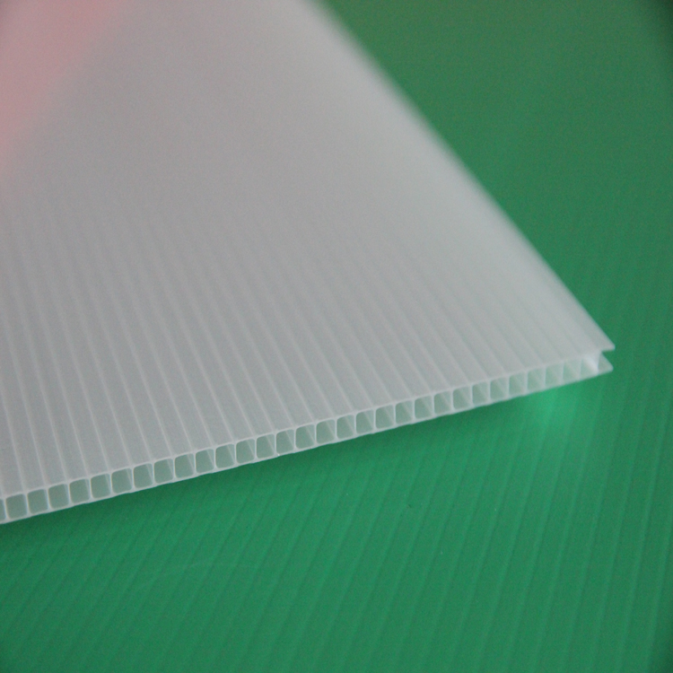 Retail Use Corrugated Plastic Packaging Boxes 380x254x154mm