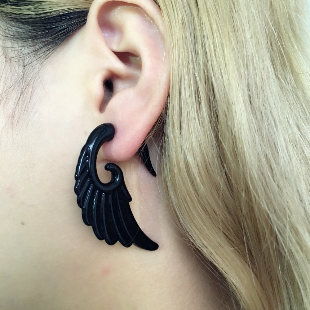 Trendy Wings Earrings for Women Black Angle Feather Drop Earring Ear Plugs Punk Patry Earring Jewelry