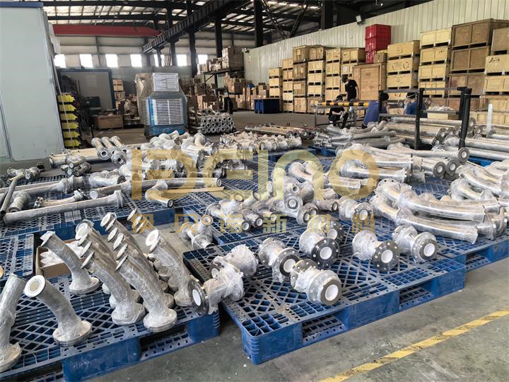 Stainless Steel Lined Ceramic Pipe Wear And Corrosion Resistant Ceramic Sleeve Lined Pipe For Lithium Battery Powder Conveying Applications
