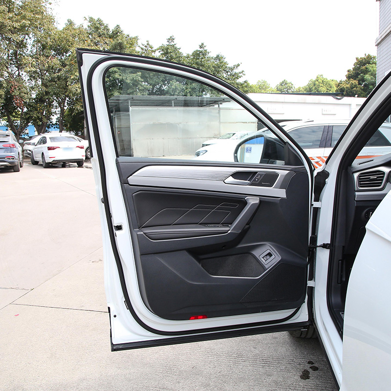 Midsize SUV Tayron X 380TSI 4WD Flagship Wisdom Version Large Space Petrol Vehicle 5 Seats Used Cars with 4622*1860*1661