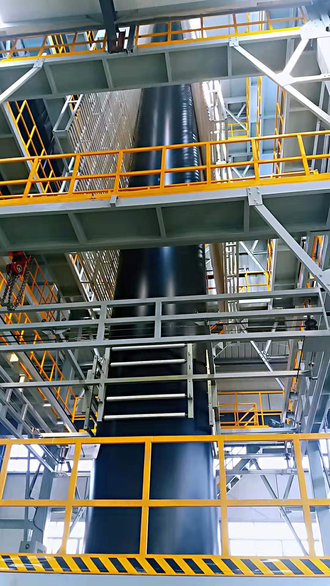 EPDM Geomembrane Liner HDPE for Good Permeability and Length 50m-100m/roll as Request