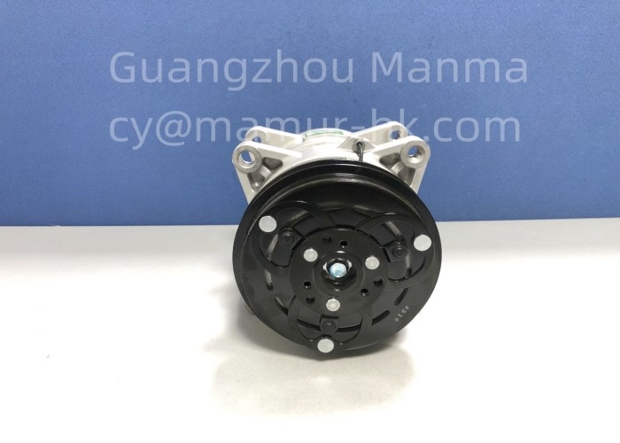 Air Conditioning Compressor For QINGLING 100P 810040-PW11B Truck Auto Part
