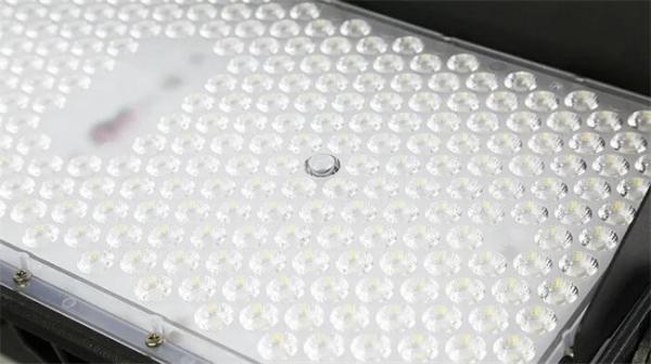 200W LED Stadium Lighting with Strong Bracket, 0.95PF, 85-265V AC/100-140V AC &
