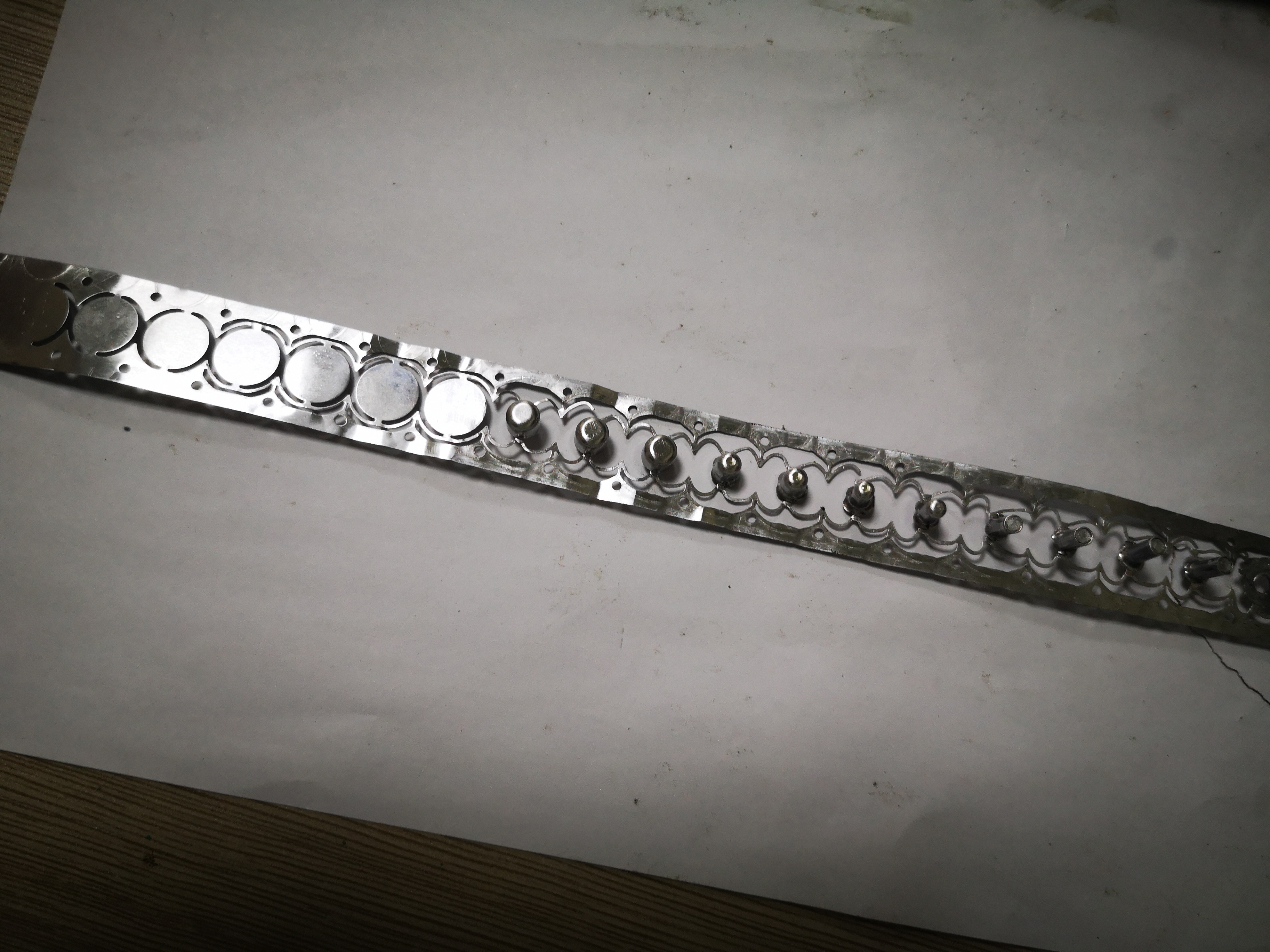 The original factory metal stamping processing continuous die all kinds of non-standard parts continuous drawing die stamping parts cold stamping die