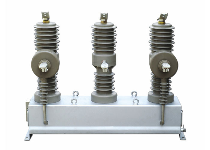 Pillar Type Vacuum Circuit Breaker Outdoor High Voltage 12kv Frequency 50HZ
