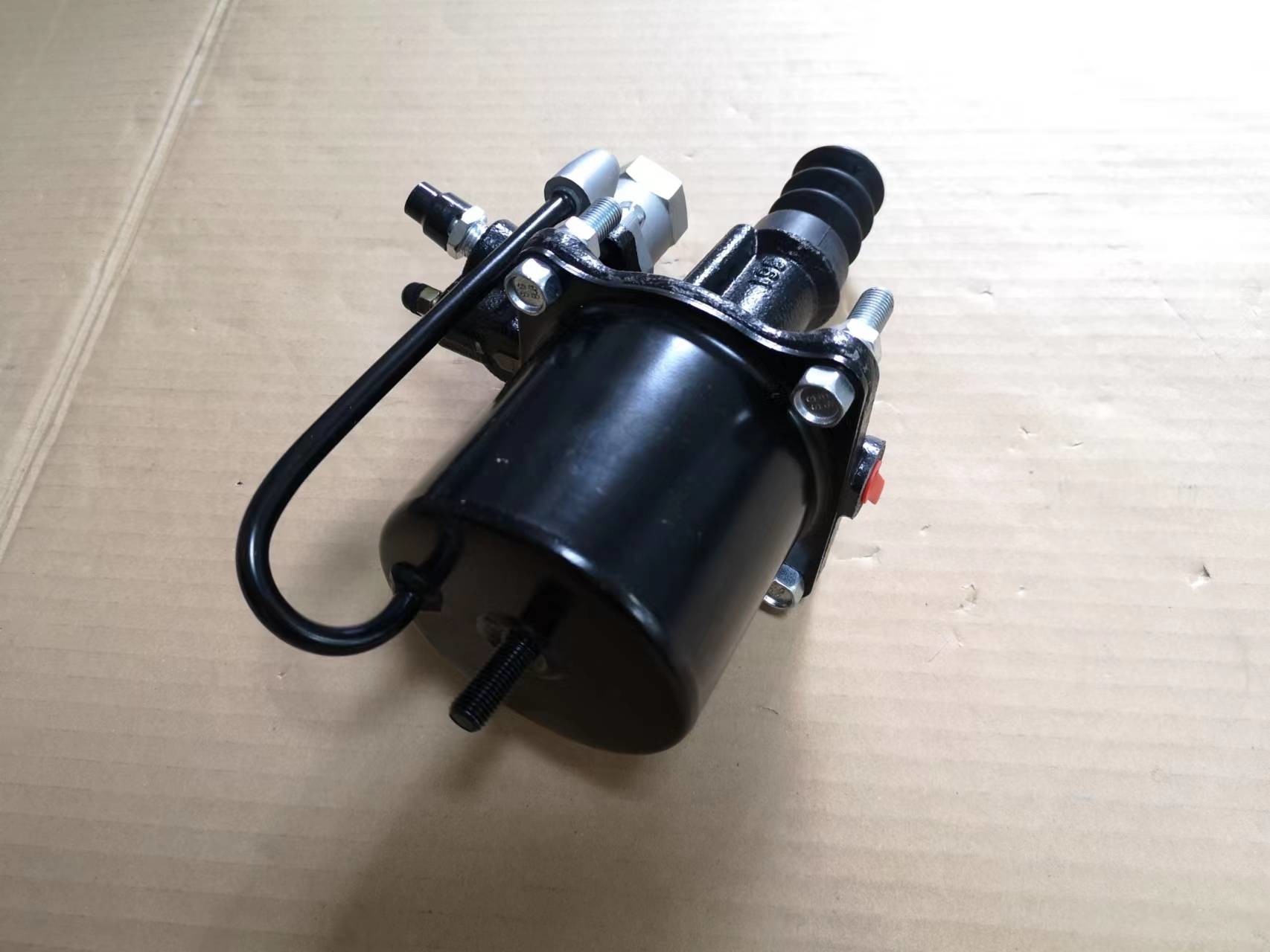 1318005103 Clutch Booster 90mm MZX6W MZW6P Transmission FRR FTR Medium Truck 4HK1 6HK1 Engine 1876100880