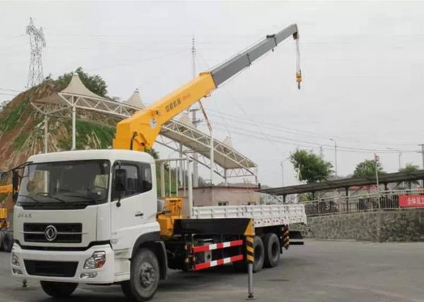 Quality Dongfeng LHD 6x4 15 Ton Crane Truck , Mobile Crane Truck With Telescopic Boom for sale