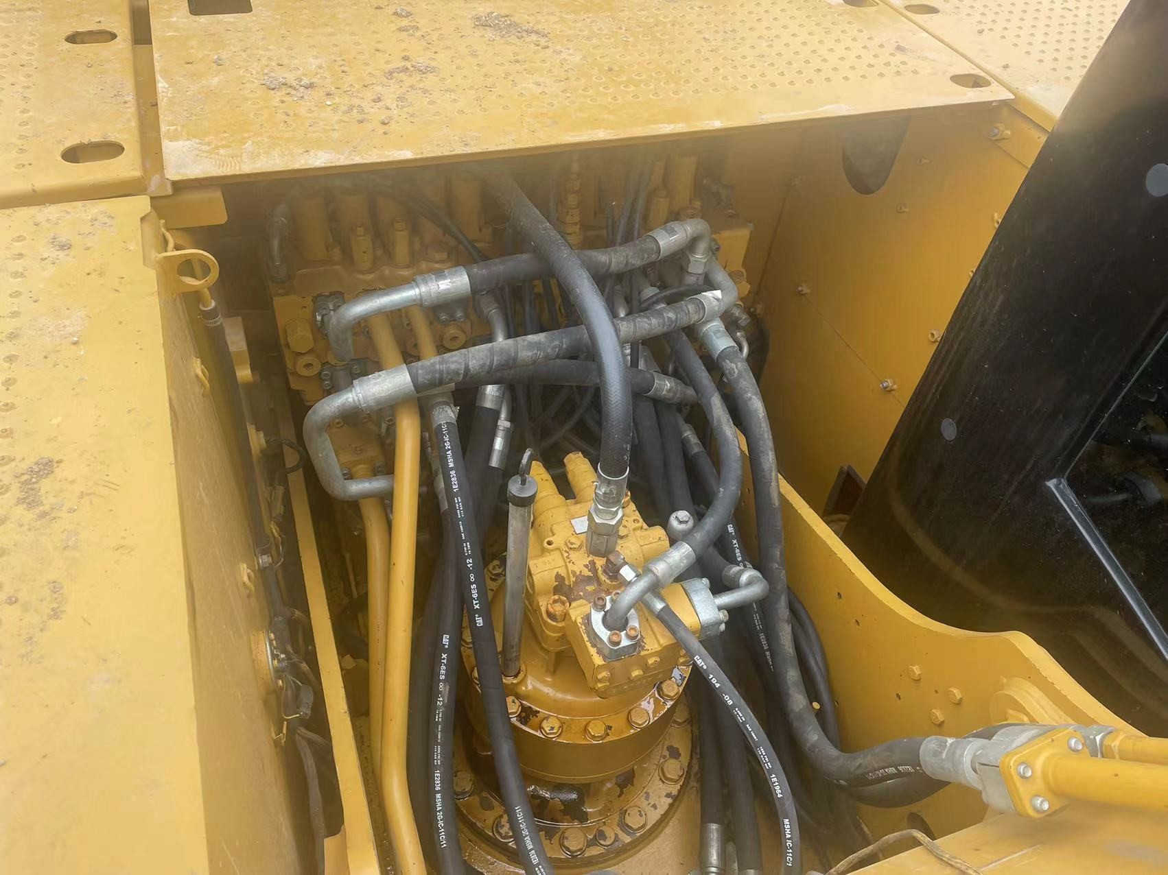 Used CAT323 Hydraulic Excavators 1.4m³ Bucket Capacity 151kw Rated Power