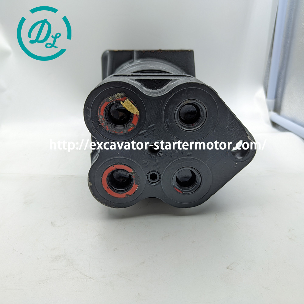 Excavator Swivel Joint 703-08-33631 703-08-33630 Komatsu PC200-8